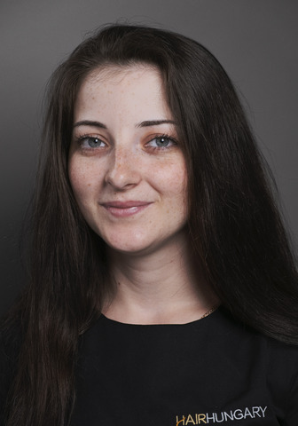 Csele Bianka HairHungary hajbeültetés asszisztens