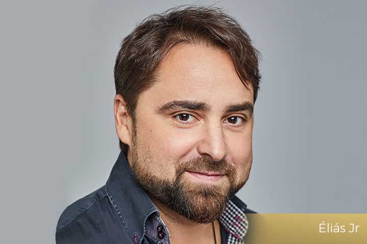 Éliás Jr. hajbeültetése